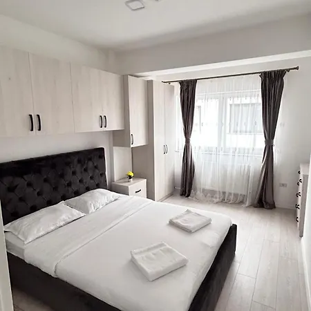Dany Luxury Apartament Radauti Exterior photo