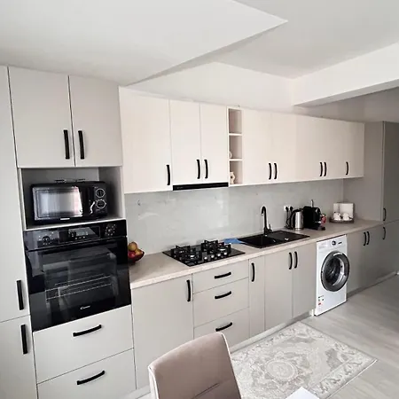Dany Luxury Apartament Radauti Exterior photo