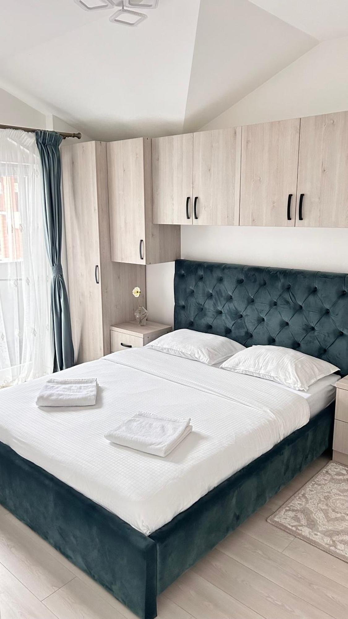 Dany Luxury *